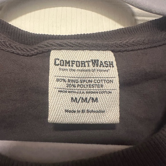 “Merry Christmas Ya Filthy Animal” St.Bernard Sweatshirt - Picture 4 of 7